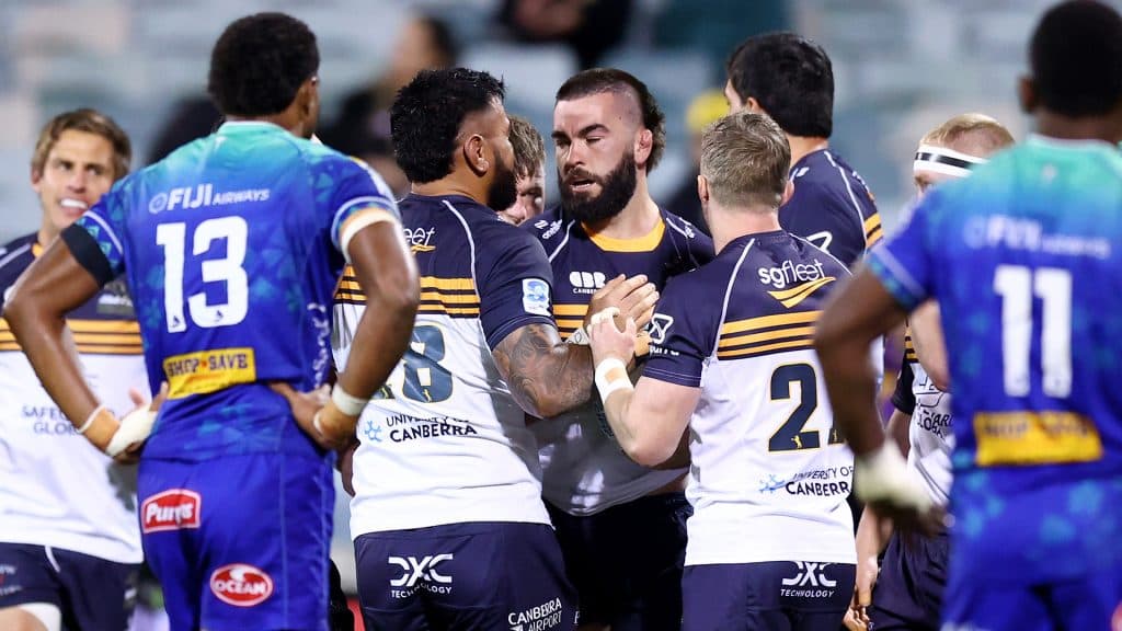 Brumbies: Larkham introduce cambios para enfrentar a Hurricanes