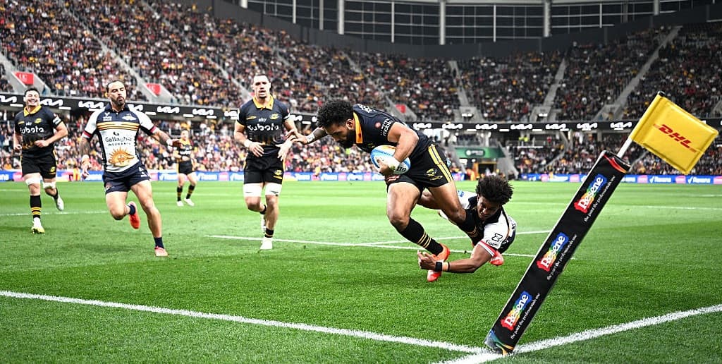 Premiership: grandes gastadores se quedan sin un All Black aspirante