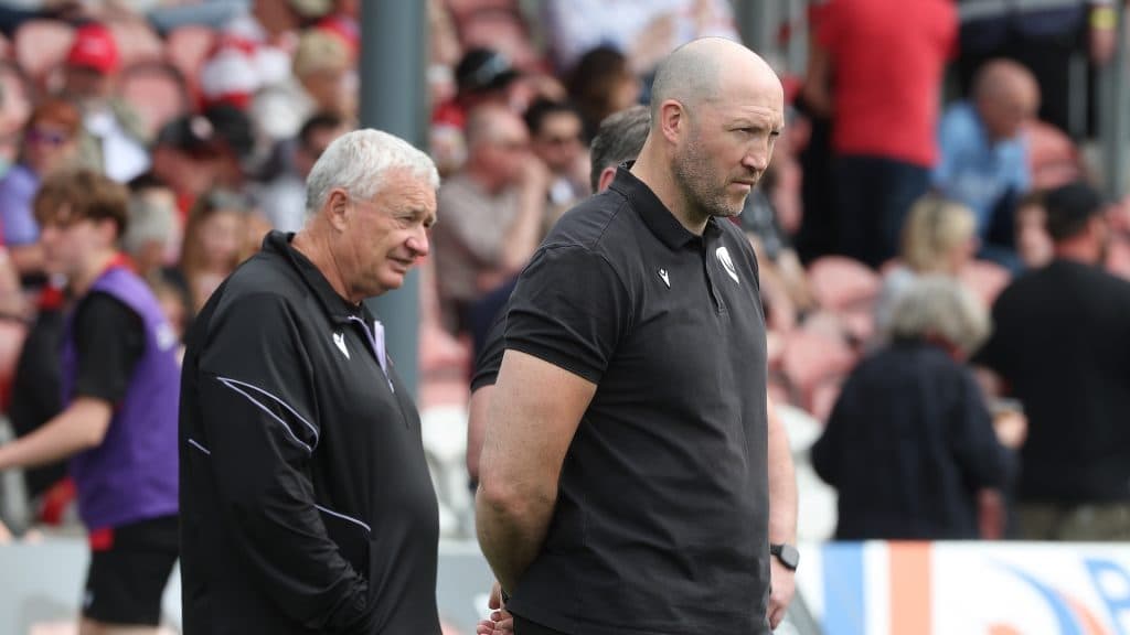 Skivington habla sobre la actitud de Ross Byrne ante rumores de salida de Gloucester