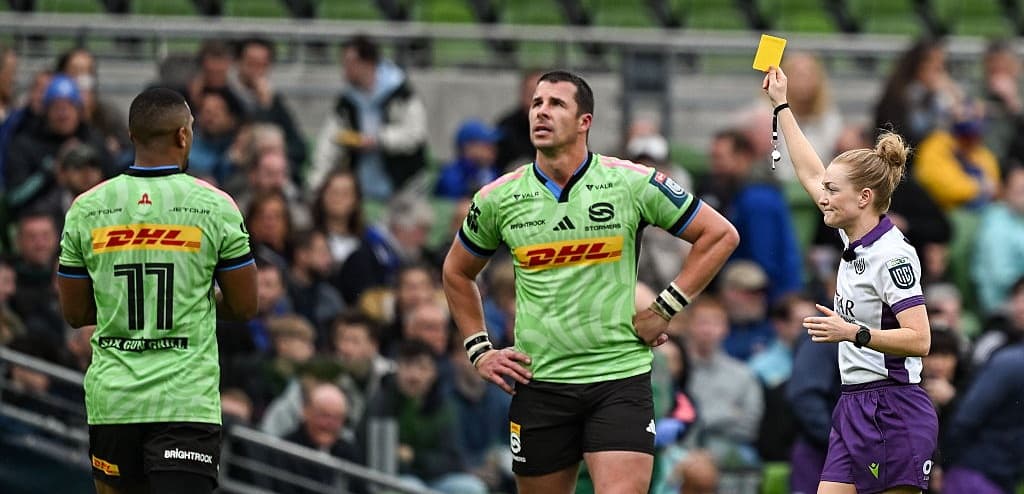 John Dobson se disculpa por la expulsión de Ruan Ackermann en la semi de URC