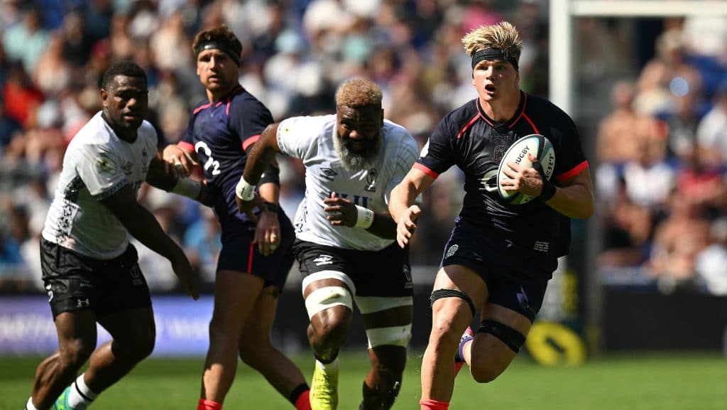 Brillante hat-trick de Henry Pollock ante Fiji en el Nations Championship