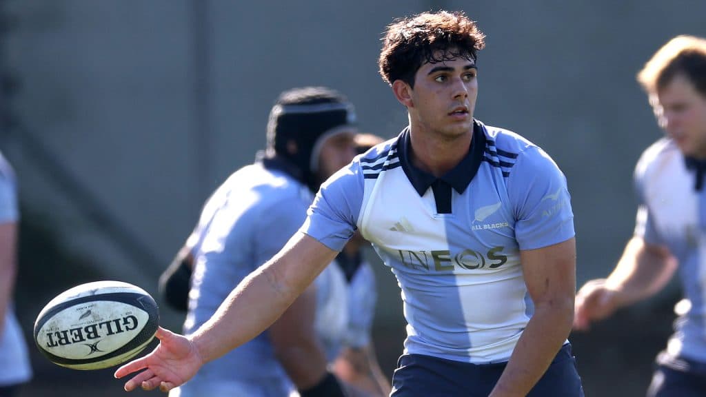 Noah Hotham se suma al plantel de los All Blacks tras la baja de un pilar