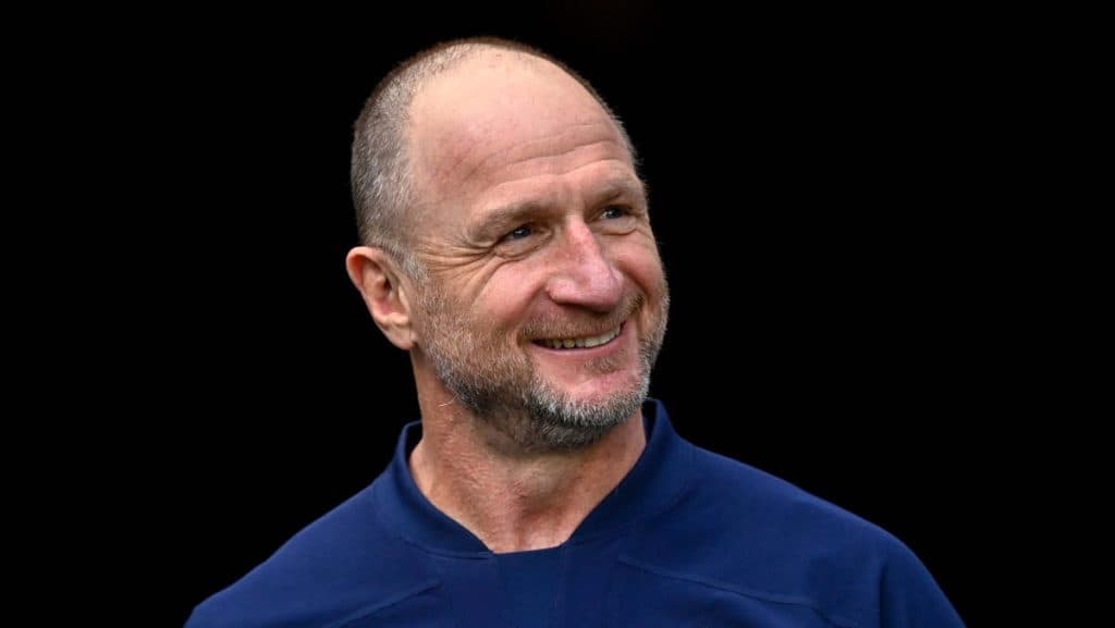 Mike Catt se suma al staff de Fijian Drua junto a Brad Mooar