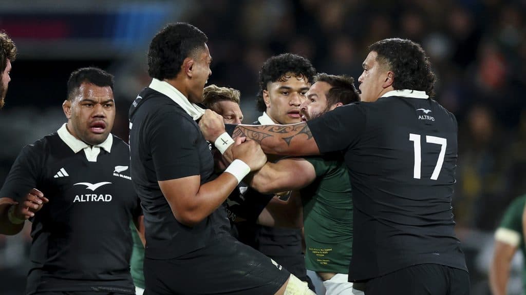 Tupou Vaa'i confiesa quién fue su referente para ser una 'menace' en los All Blacks