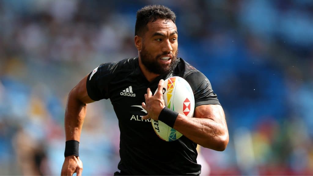 Sione Molia destaca el poder transformador del rugby tras una visita especial
