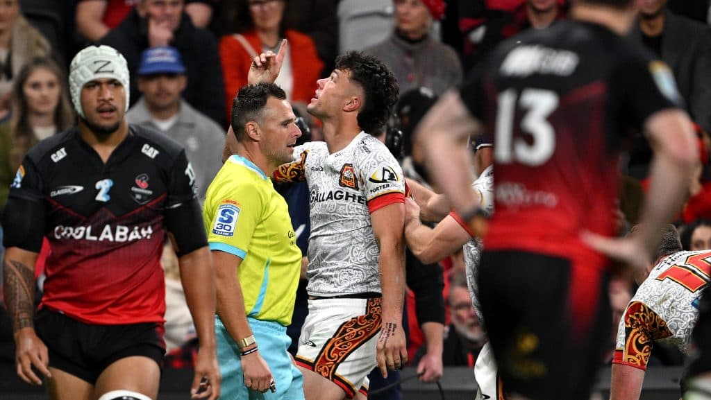 Kyren Taumoefolau logra un hat-trick histórico en la victoria de Moana Pasifika