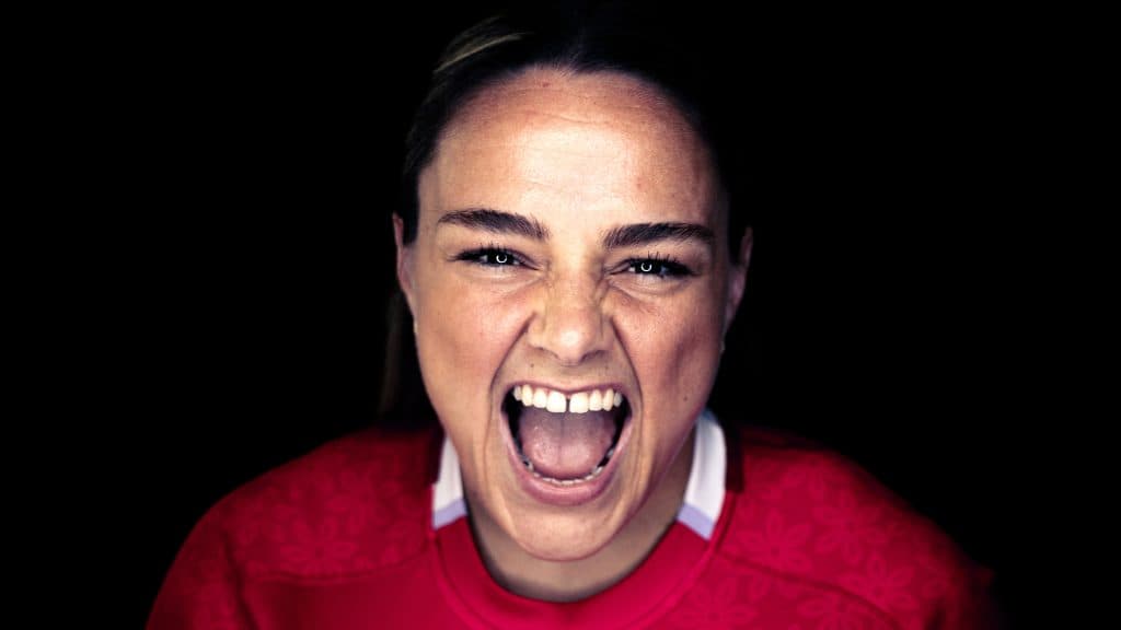 Jenni Scoble, pilar de Gales, anuncia su retiro del rugby internacional