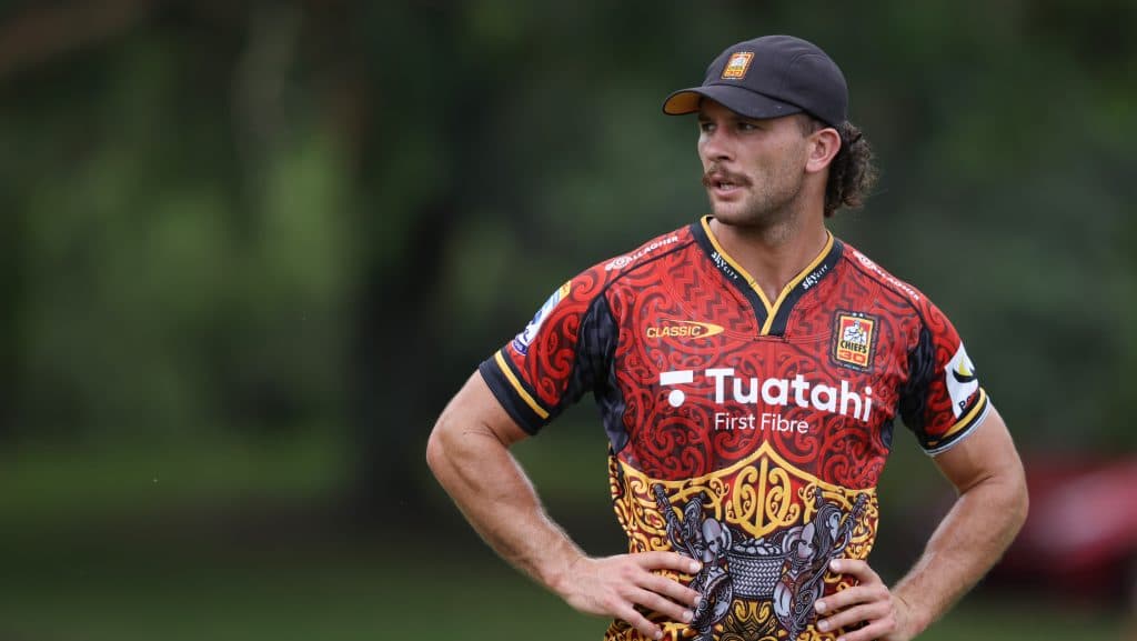 Liam Coombes-Fabling dejará Chiefs tras el Super Rugby Pacific 2026