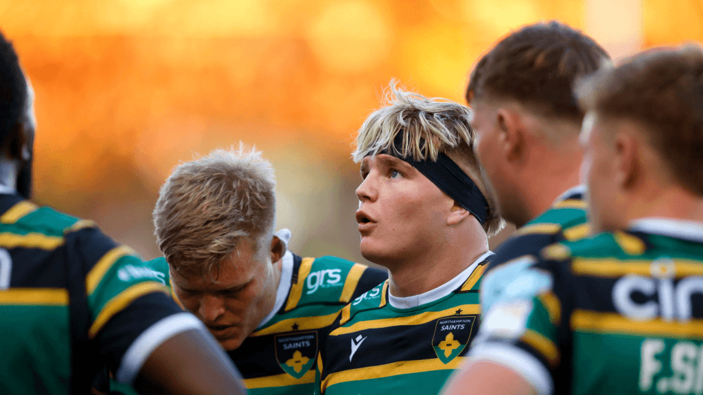 Fin Smith destaca la influencia de Henry Pollock en el impulso de Northampton