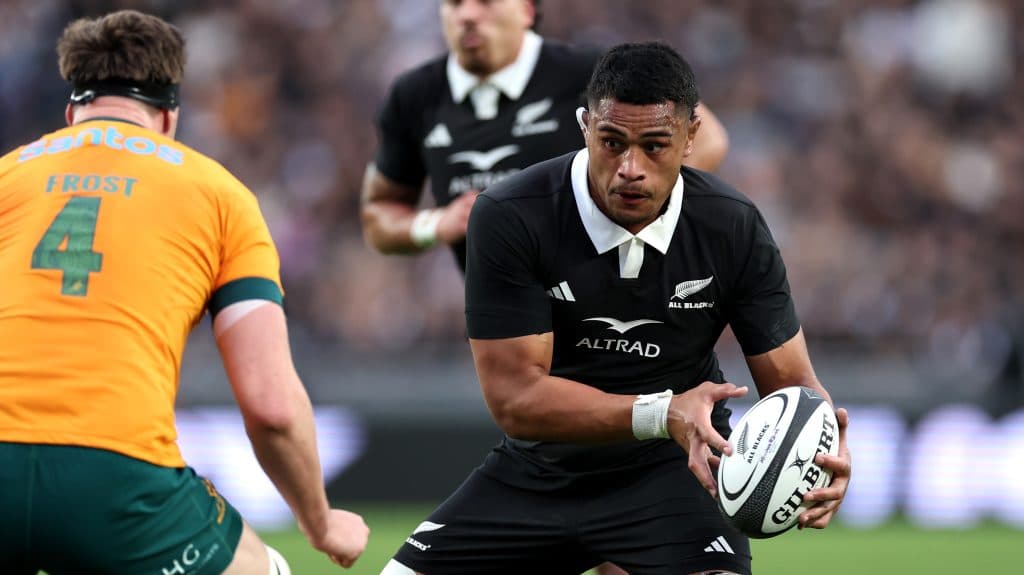 Dave Rennie busca mayor potencia en el pack de los All Blacks ante Irlanda