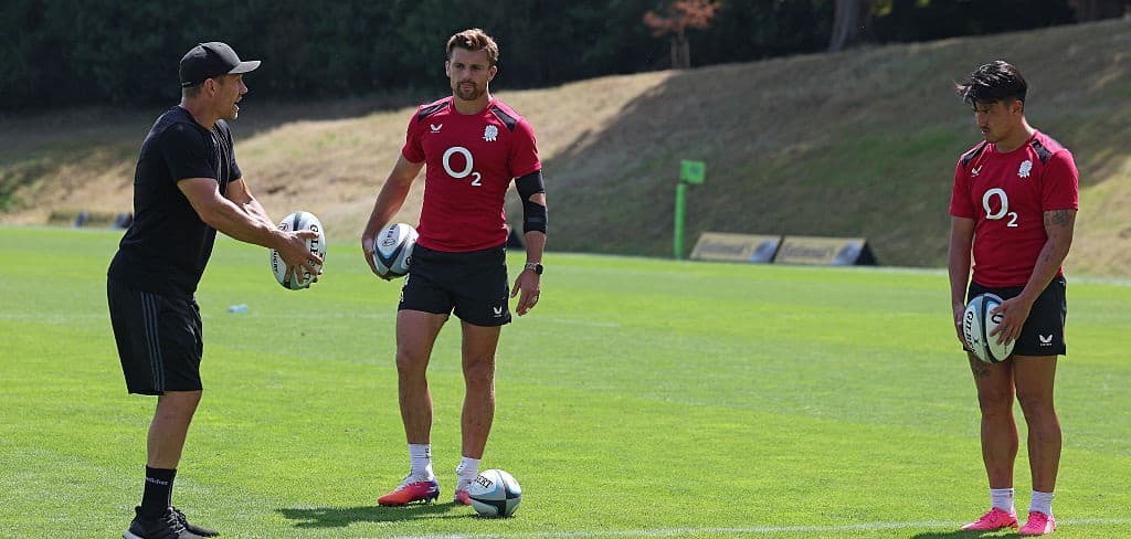 Slade agradece a Jonny Wilkinson por su regreso al plantel de Inglaterra