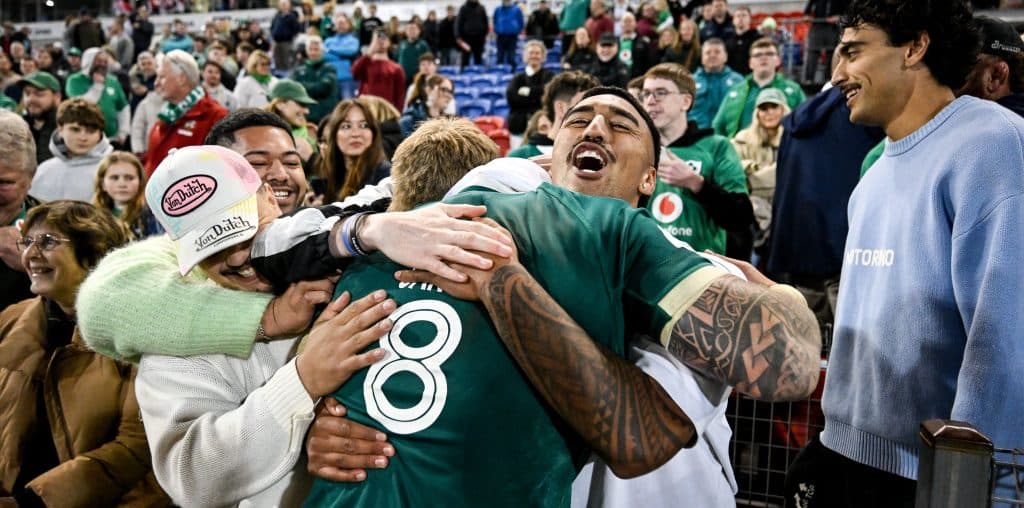 Sean Jansen celebra un debut soñado con Ireland ante Japón