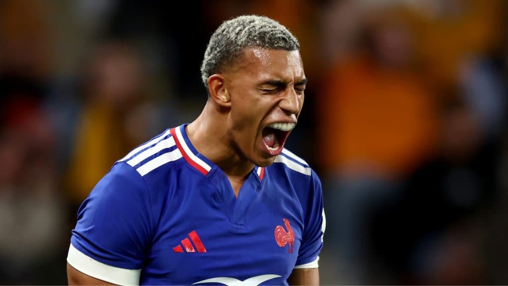 Aaron Grandidier-Nkanang brilló en su debut con Francia y marcó dos tries