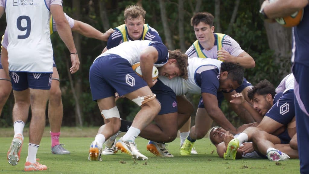 Francia apuesta por finalistas del Top 14 ante Australia: Jalibert, en duda