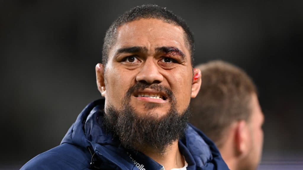 Baja de último momento en los All Blacks: Tu'ungafasi afuera por enfermedad