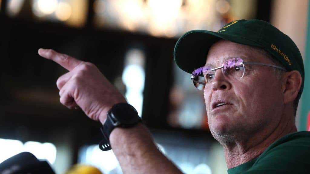 Erasmus pide silencio a los hinchas de Springboks durante el Haka en Ellis Park