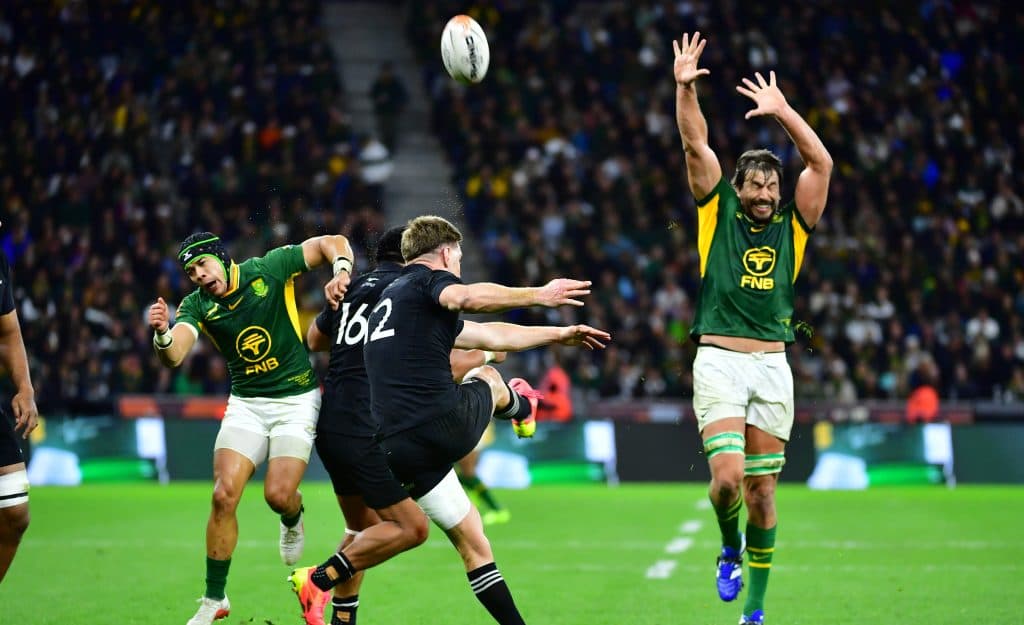 Ant Strachan analiza la estrategia de kicks de los All Blacks ante los Boks