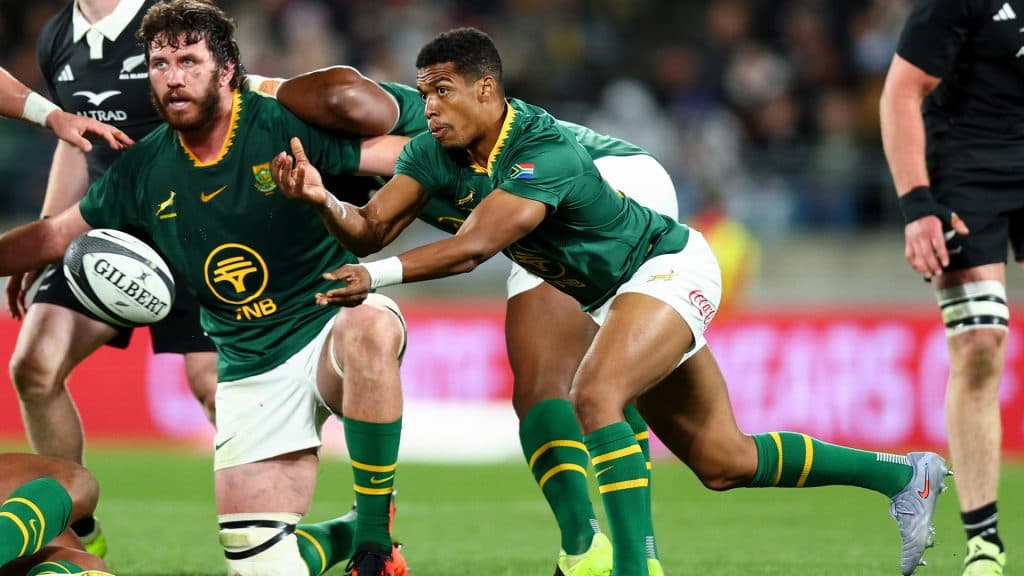 Los All Blacks neutralizaron a Grant Williams en defensa, según Rugby Pass