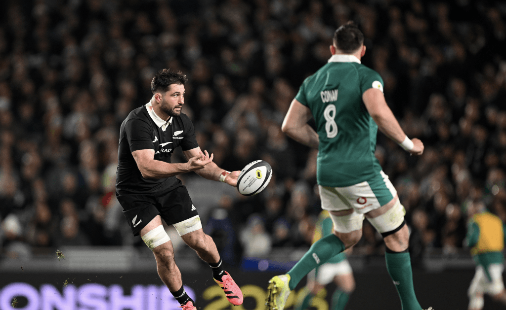 Luke Jacobson será el nuevo capitán de los All Blacks según decisión de Dave Rennie
