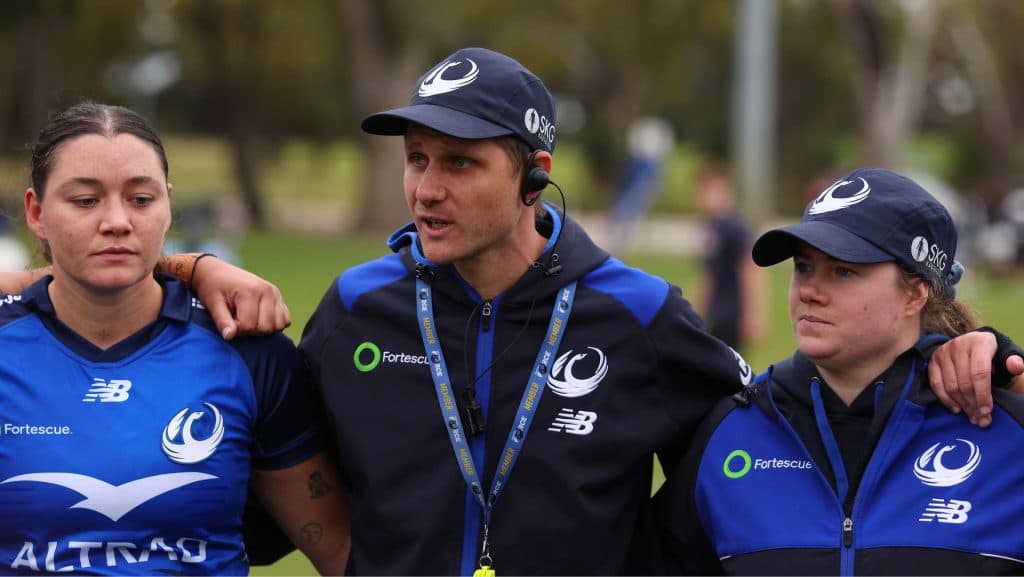 Dylan Parsons, coach de Western Force, se suma a Yokohama TKM por seis meses