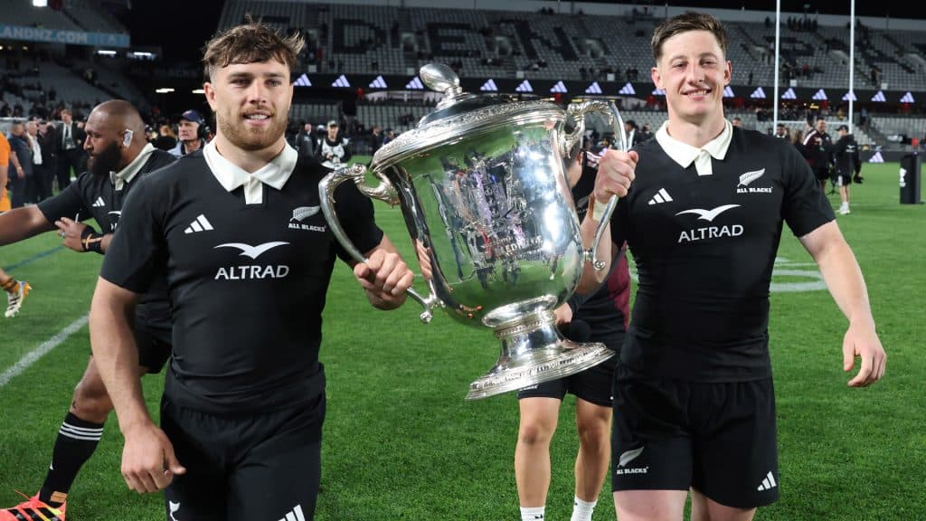 Los All Blacks siguen sin convencer pese a la goleada en Eden Park