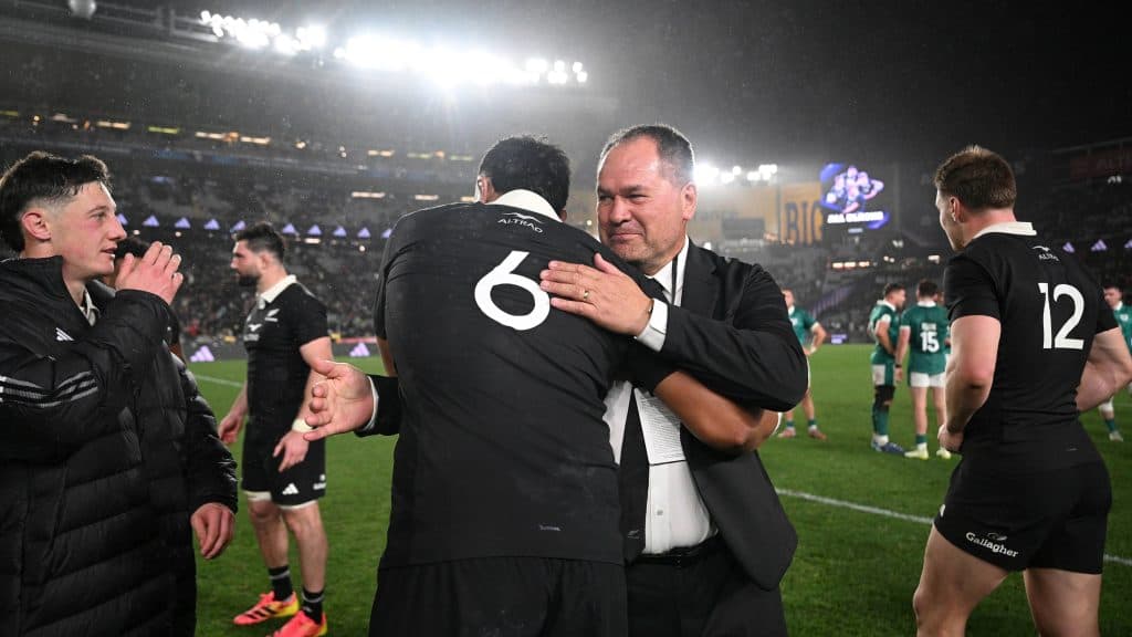 Dave Rennie reafirma su apuesta por un rugby ofensivo en los All Blacks para 2027