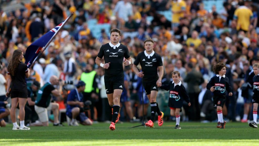 Leyendas de los All Blacks destacan el talento de Beauden Barrett