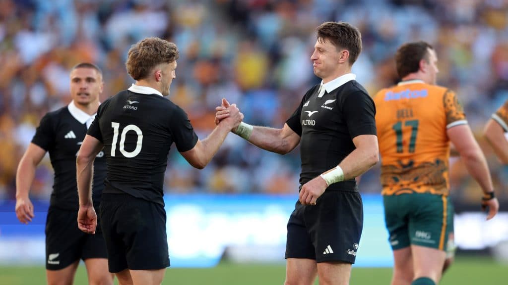Dave Rennie destaca el valor de Beauden Barrett para los All Blacks